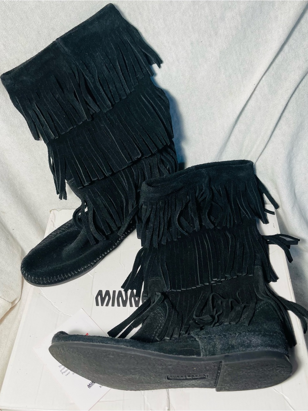 Minnetonka Women's 3 Layer Fringe Boots Black Suede Moccasin Mid-Calf Size 9 163
